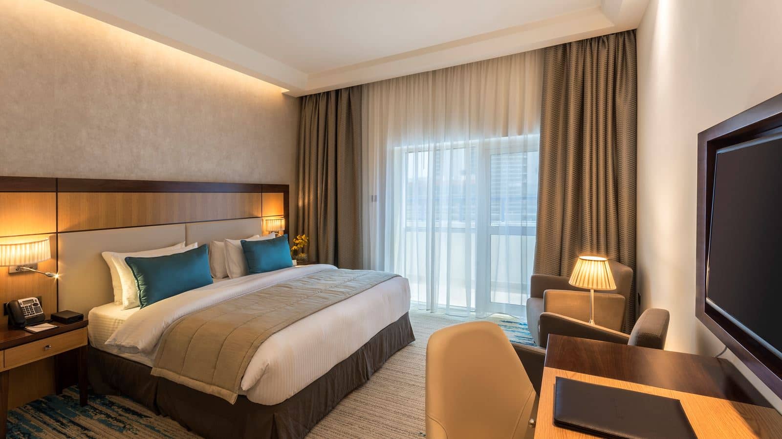 rooms-deluxe-room