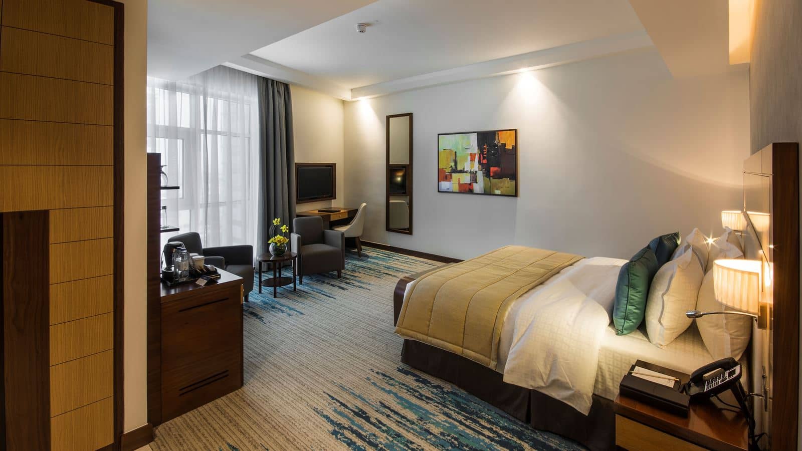rooms-executive-suite-room