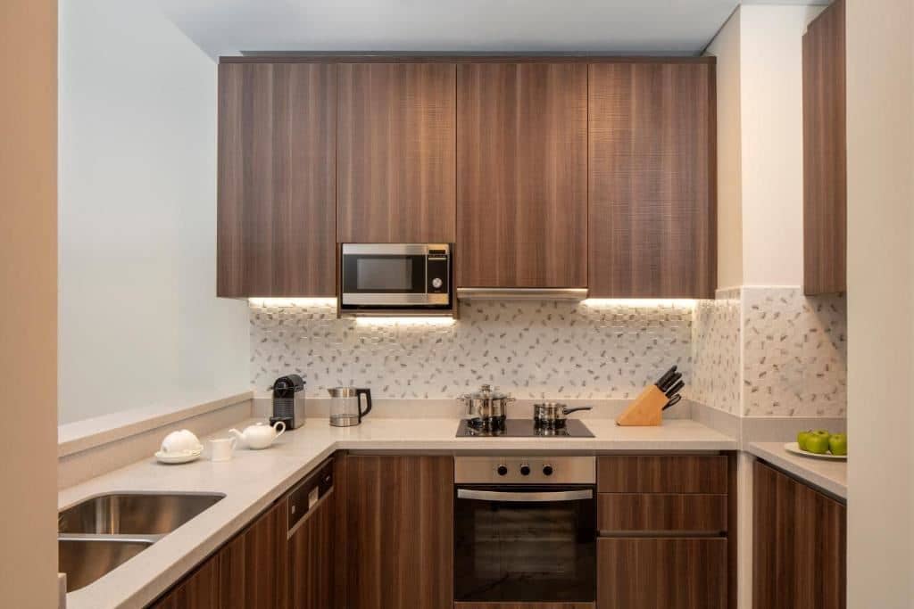 rooms-superior-one-bedroom-city-view-apartment