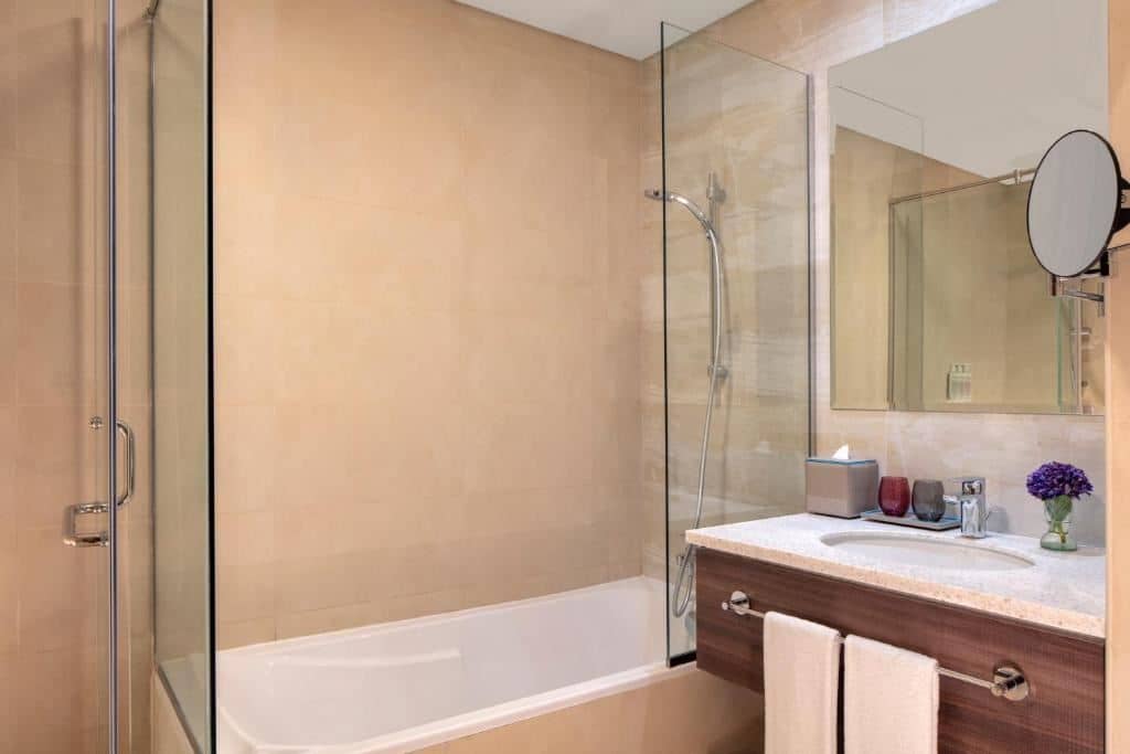 rooms-superior-two-bedroom-city-view-apartment