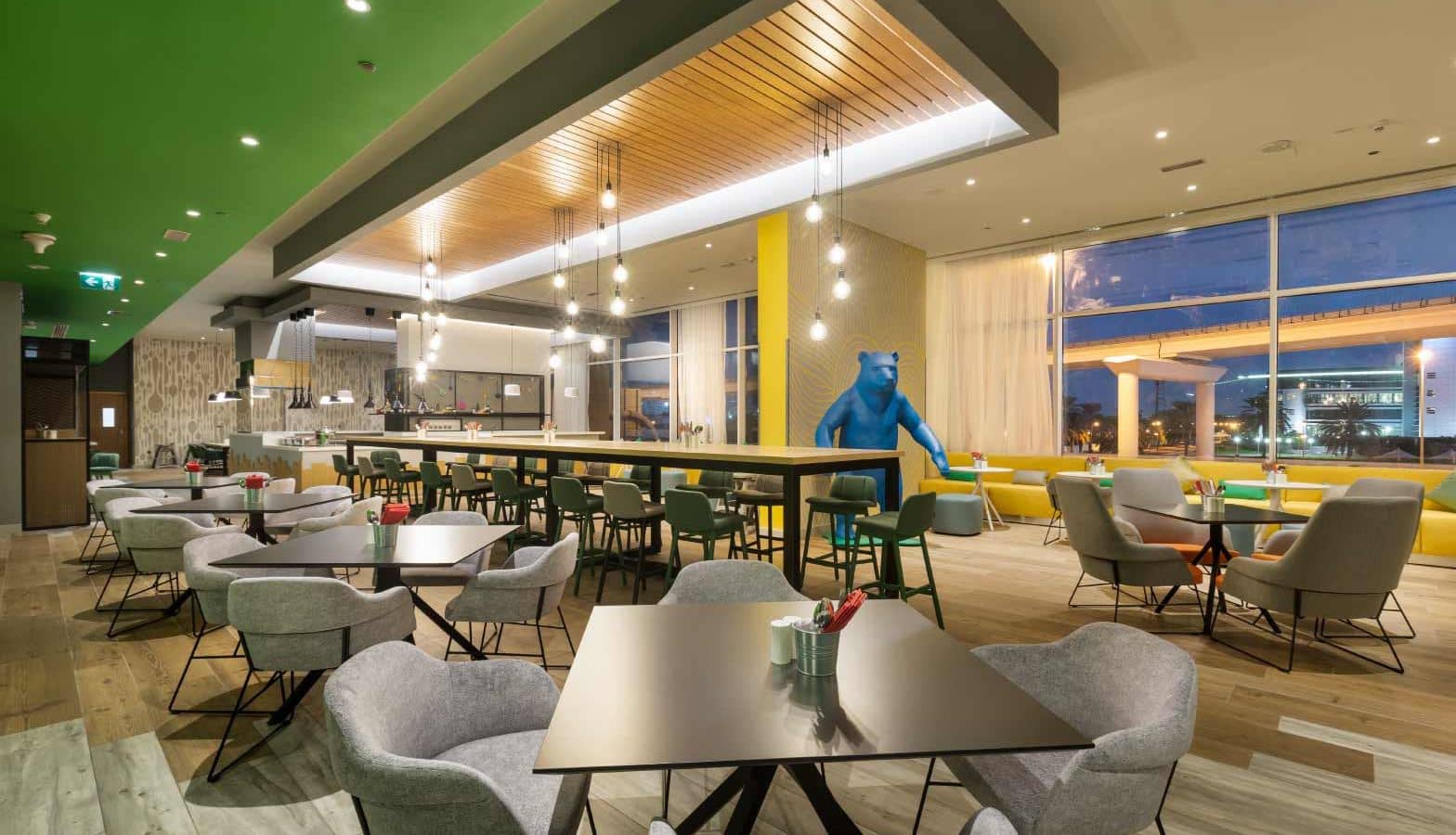 restaurants-level-m