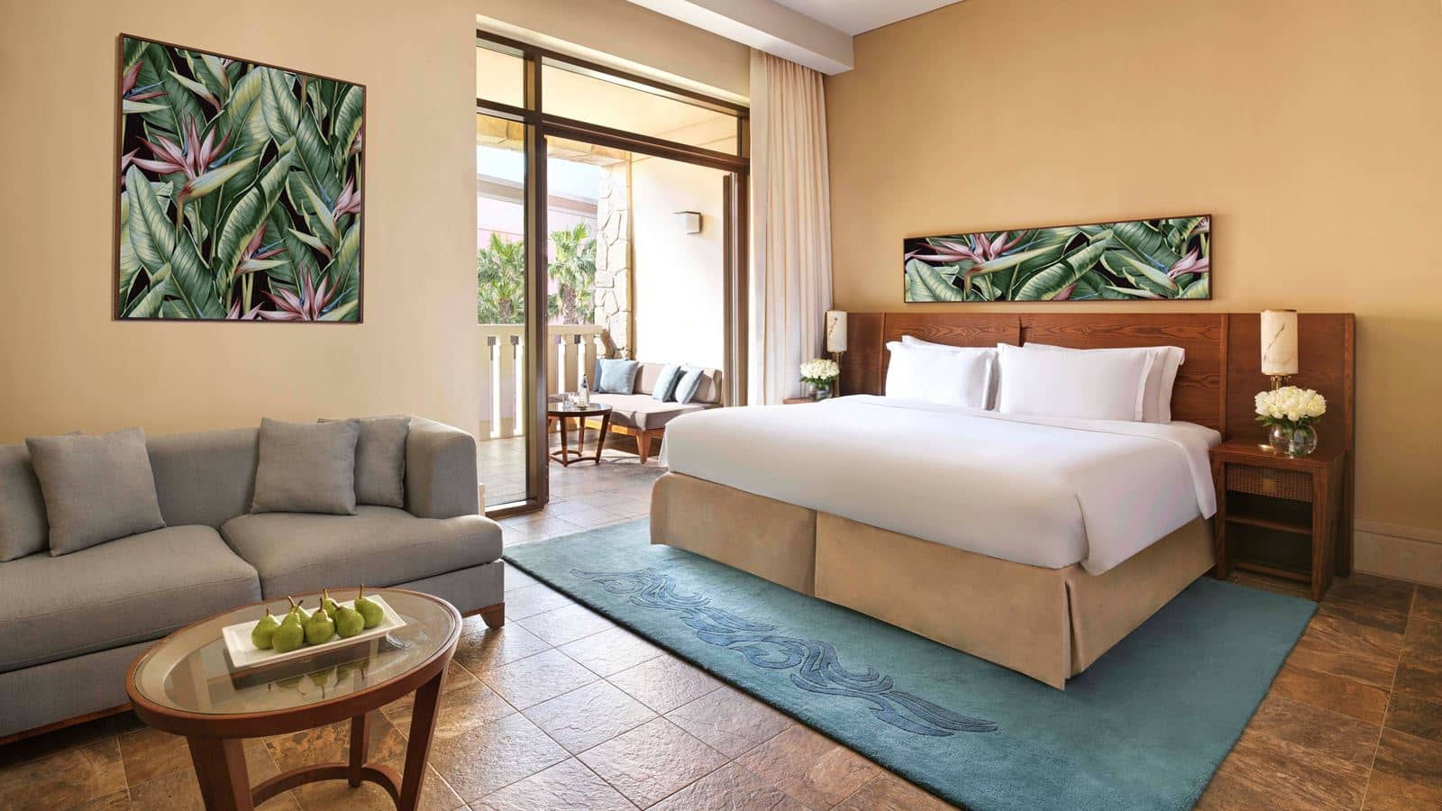 rooms-classic-room