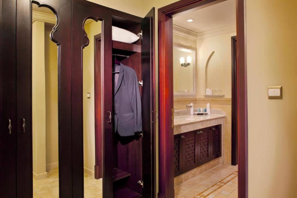 rooms-city-view-one-bedroom-suit