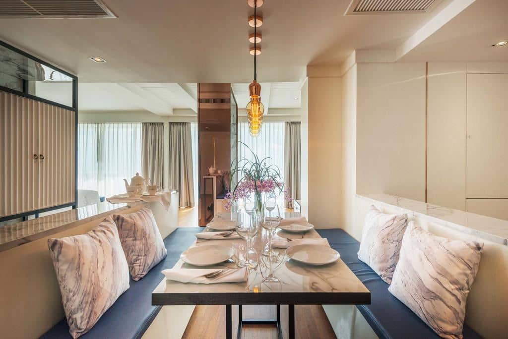 rooms-panoramic-ocean-view-suite