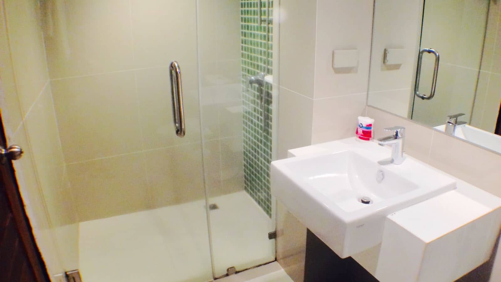 rooms-standard-room