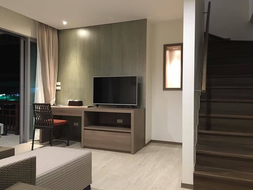 rooms-pool-villa