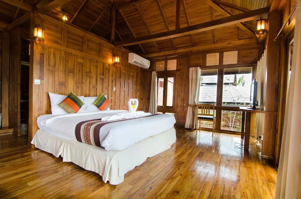 rooms-deluxe-grand-sea-view