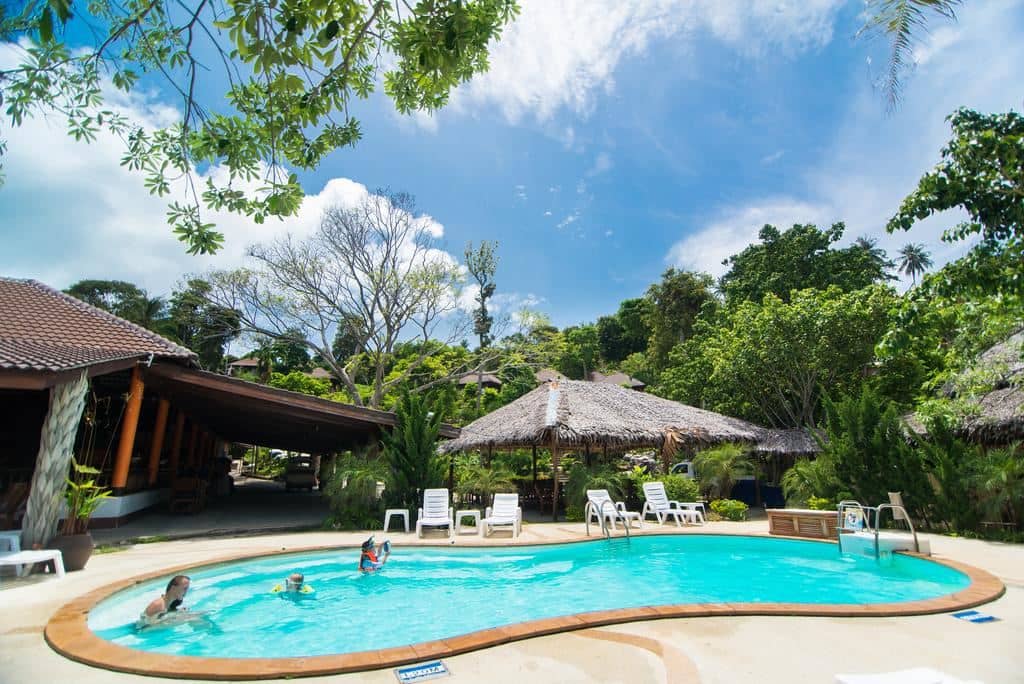 pools-outdoor-pool