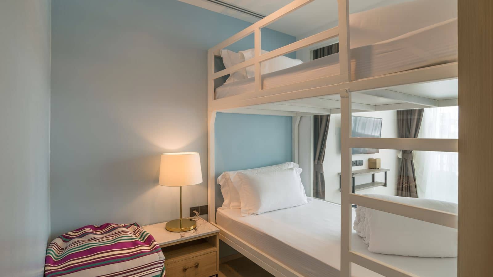 rooms-family-residence