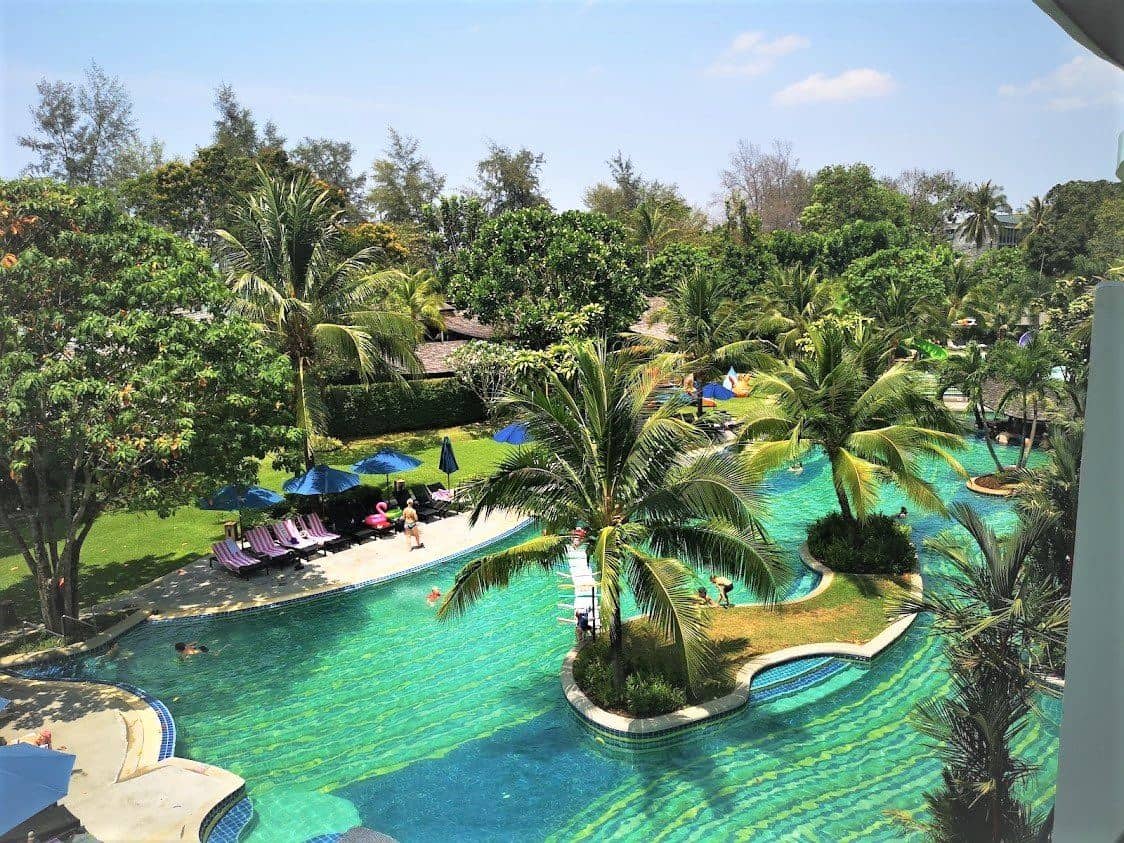 pools-outdoor-pool