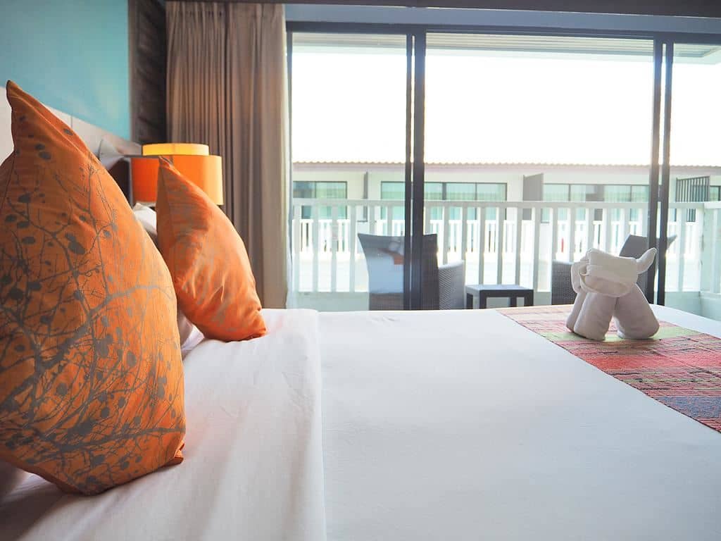 rooms-deluxe-room