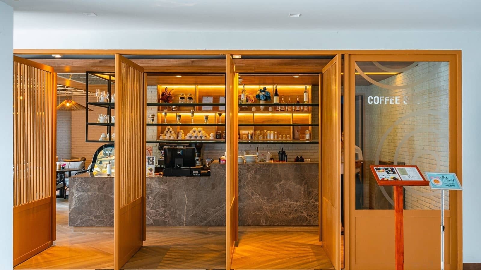 restaurants-isanook-cafe