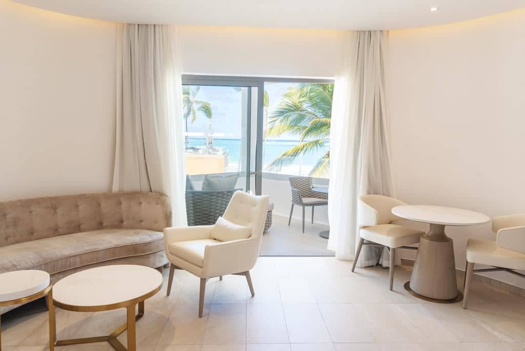 rooms-honeymoon-platinum-suite