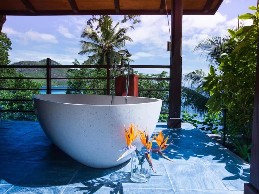 rooms-2-bedroom-enchanted-signature-villa