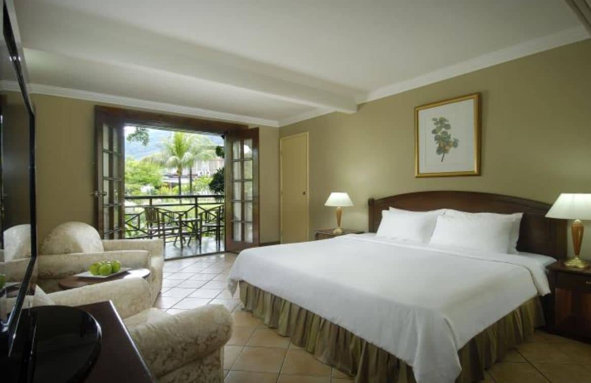 rooms-deluxe-chalet