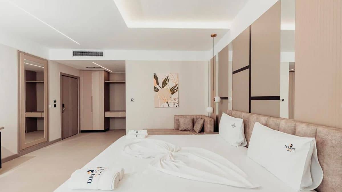 rooms-double-standard-room