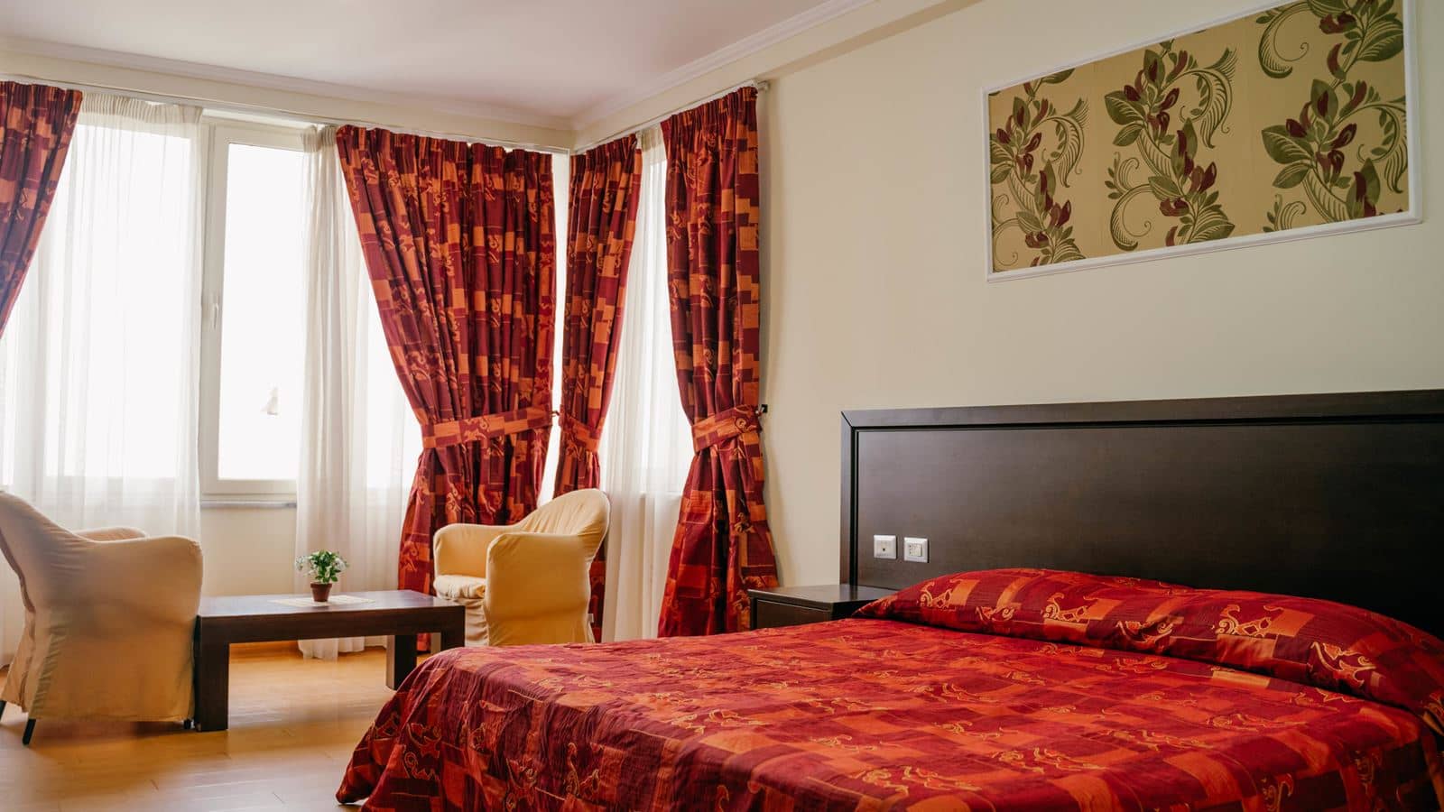 rooms-standard-room