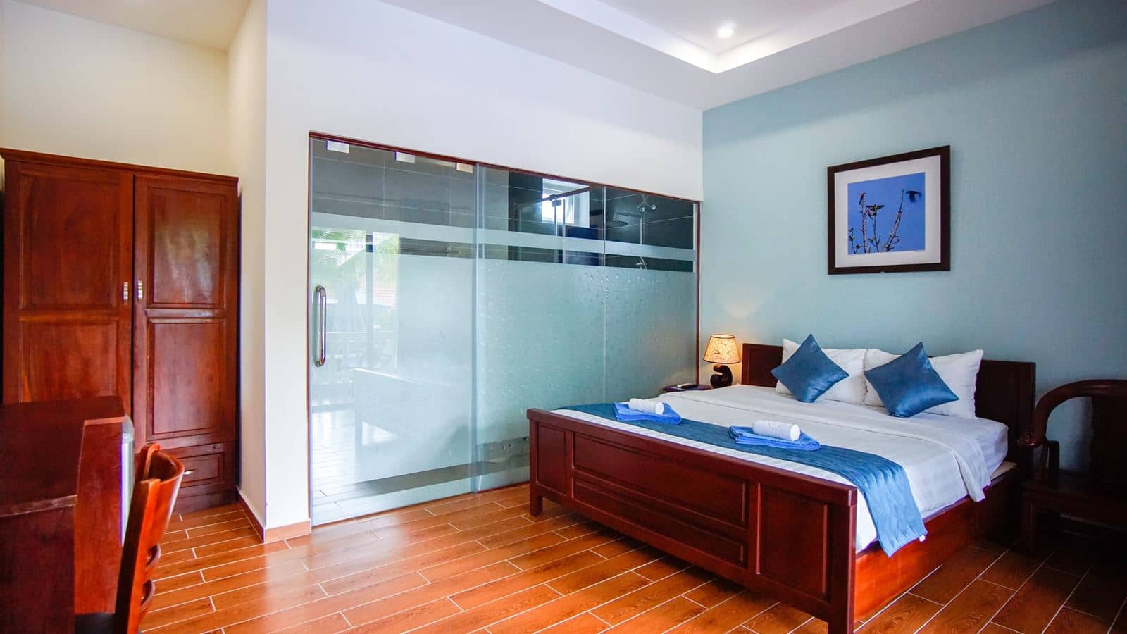 rooms-suite-poolview-balcony-child-without-extra-bed