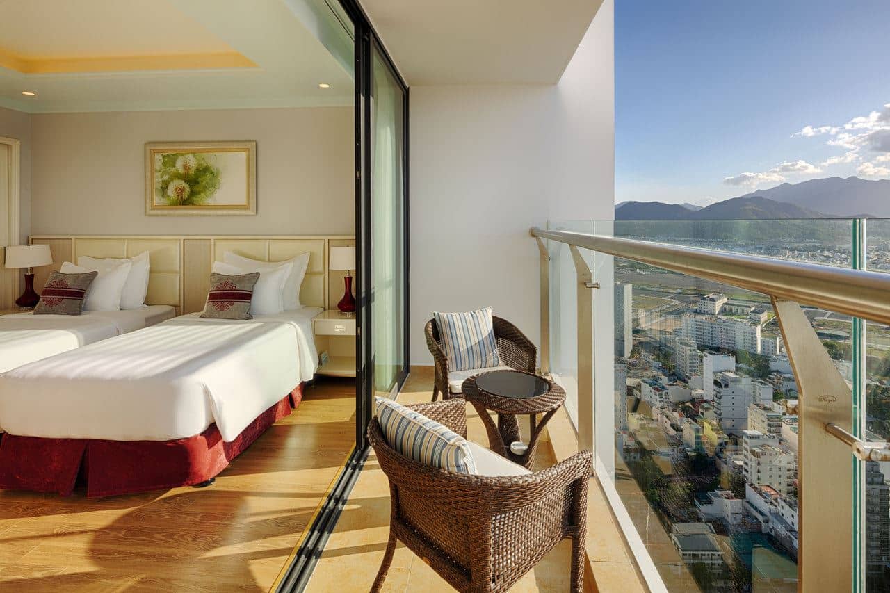 rooms-studio-city-view-child-without-extra-bed