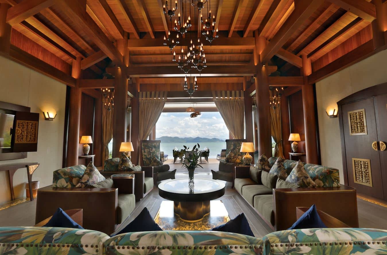 rooms-3bedroom-beachfront-pool-villa