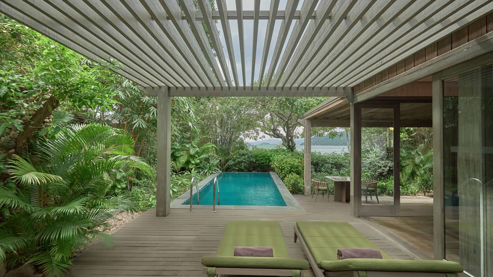 rooms-ocean-view-pool-villa-child-without-extra-bed