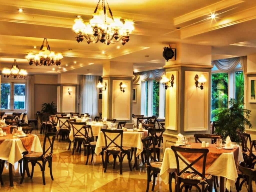 restaurants-home-restaurant