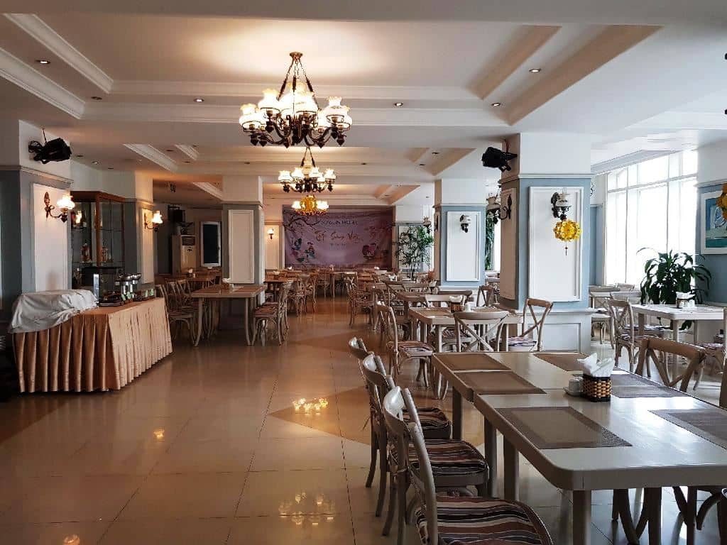 restaurants-home-restaurant