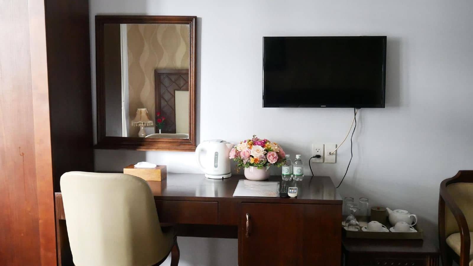 rooms-suite-partial-seaview-with-balcony-child-without-extra-bed