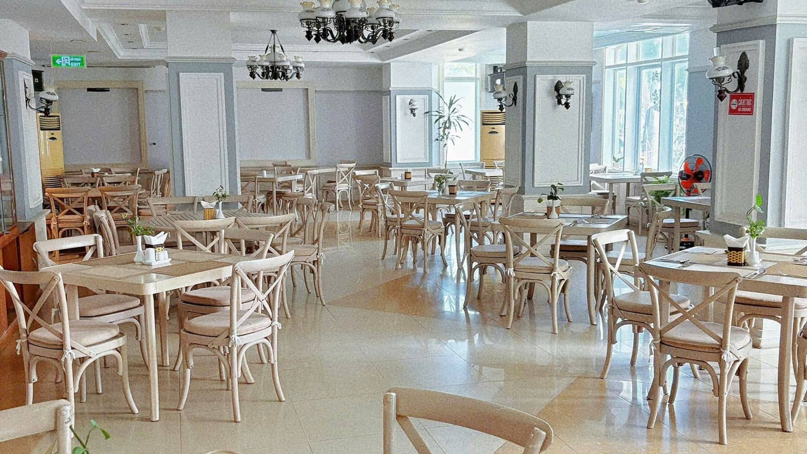 restaurants-home-restaurant