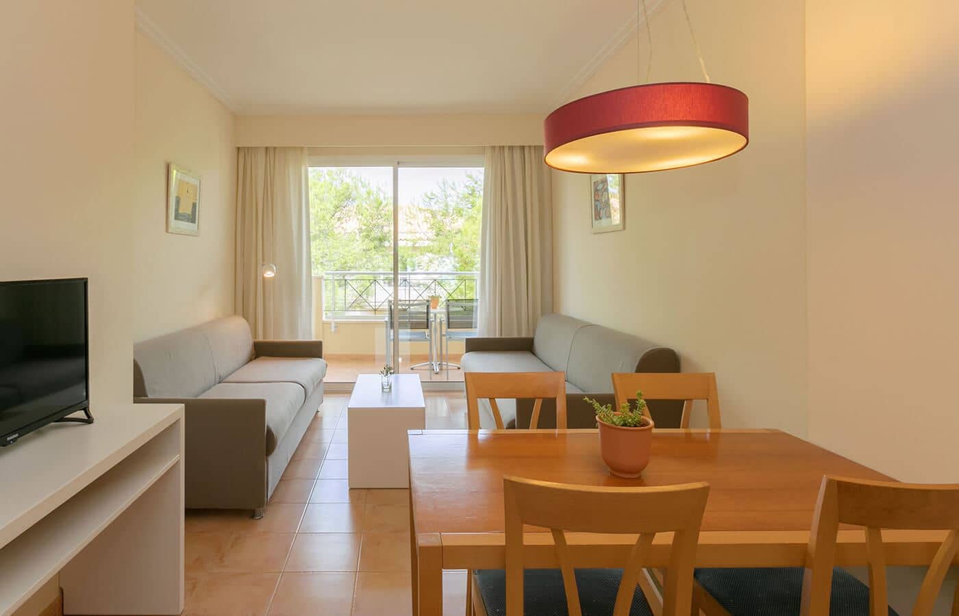 rooms-apartment-balcony-or-terrace