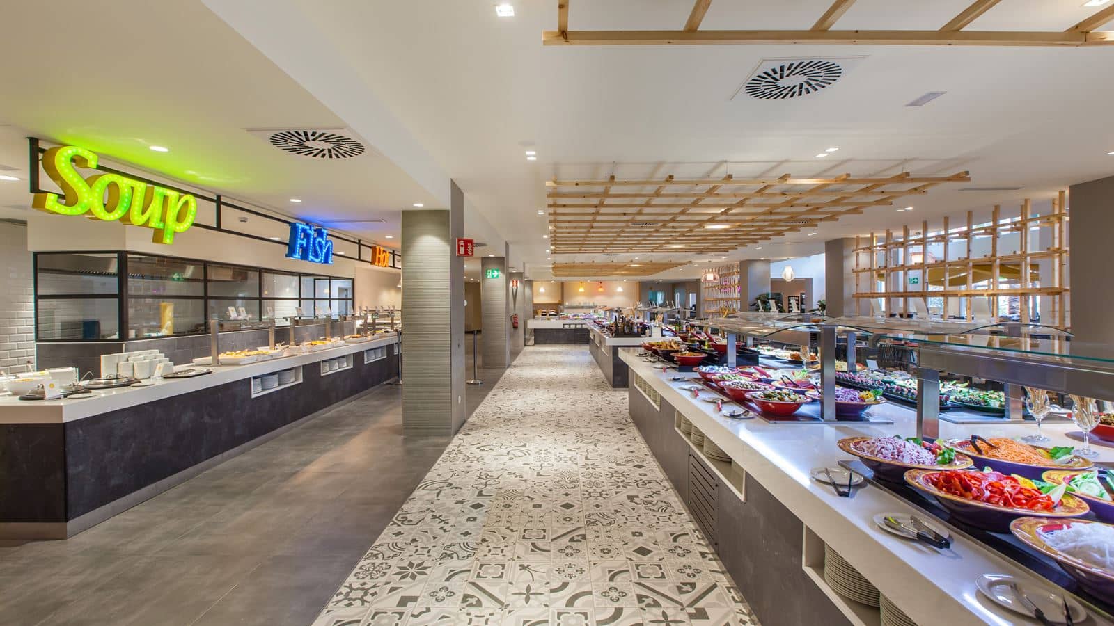 restaurants-breakfast-buffet