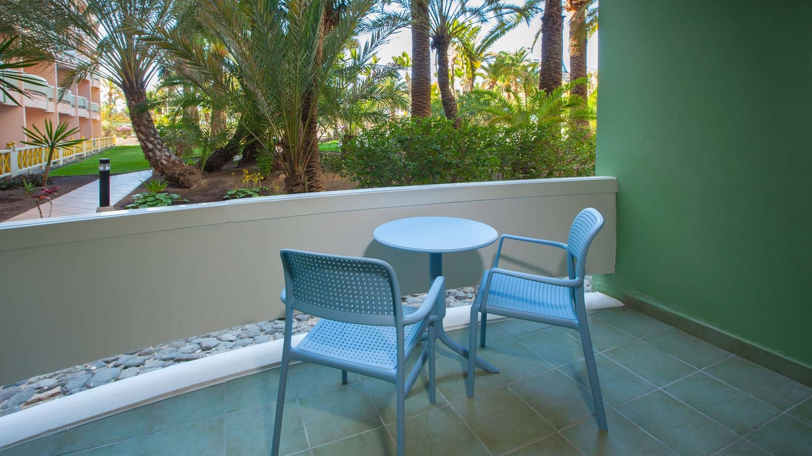 rooms-dst-double-standard-single-use-balcony