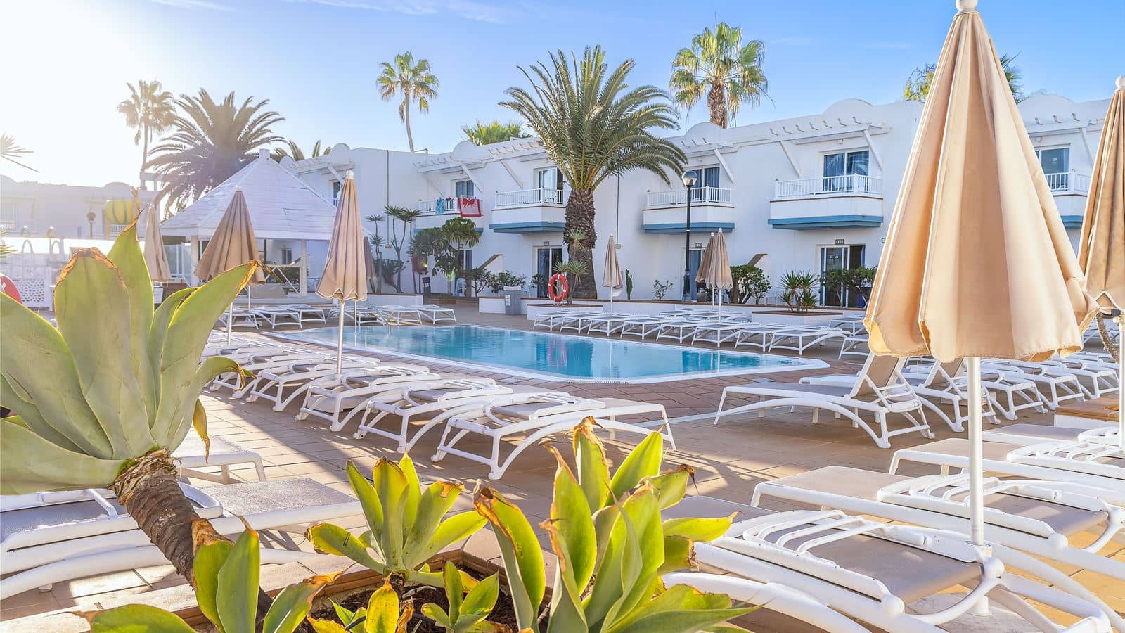 pools-outdoor-pool