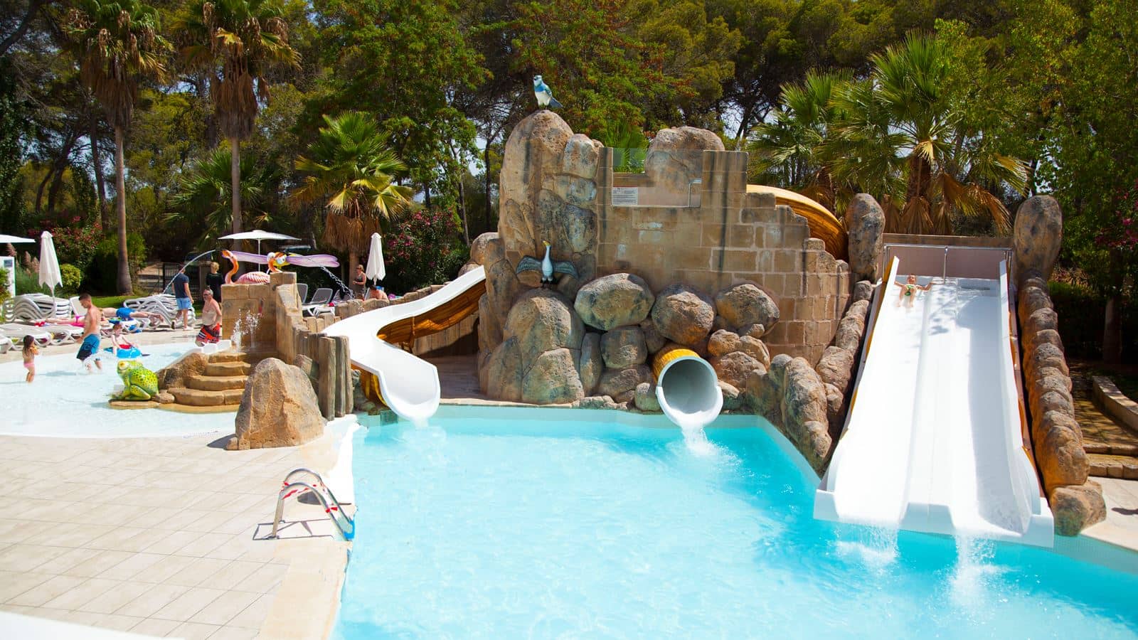 pools-outdoor-childrens-pool