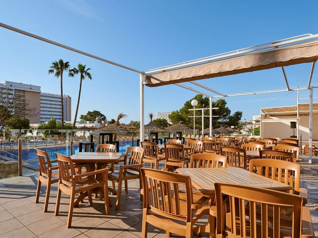 bars-main-bar