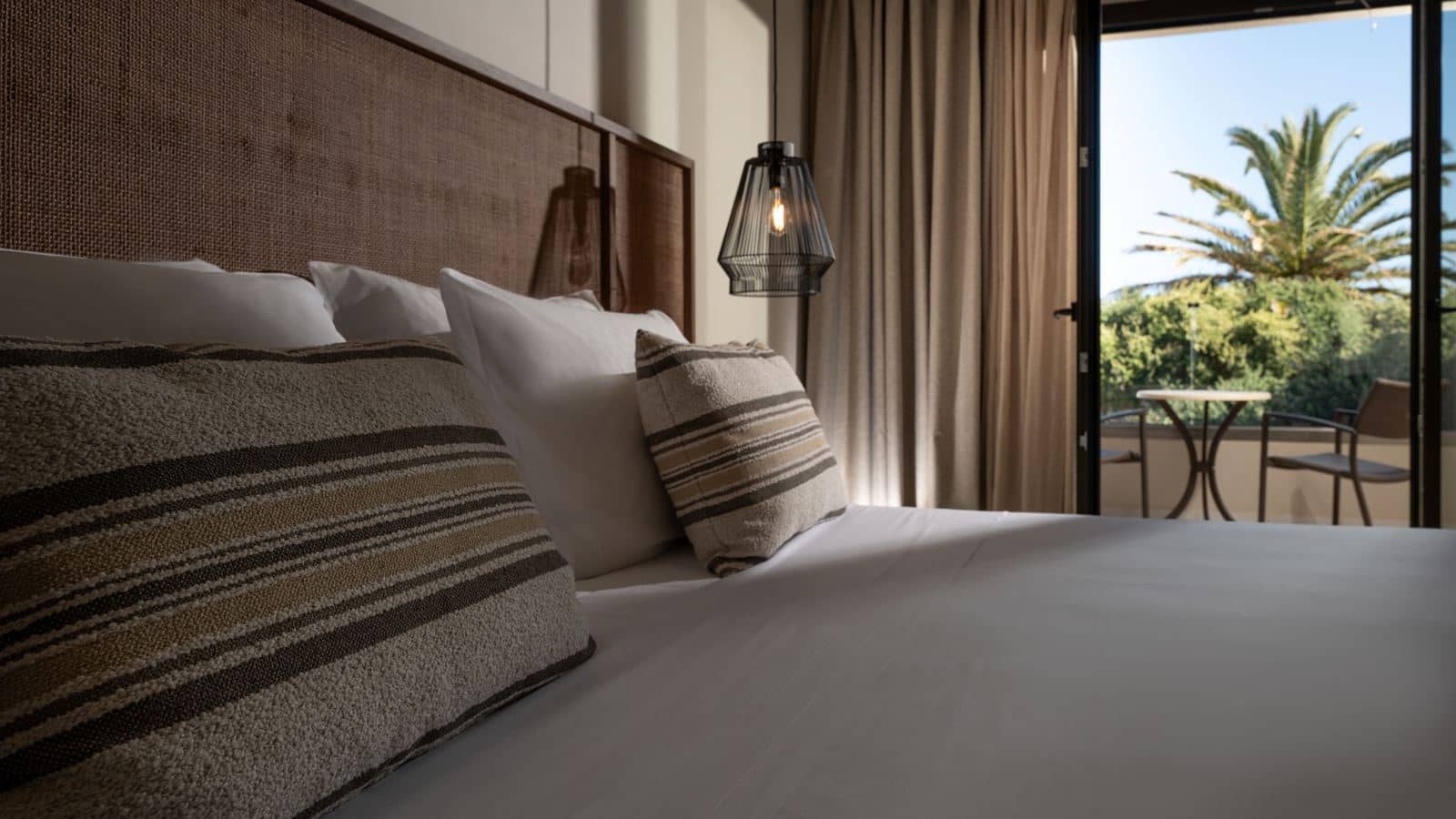 rooms-bungalow-standard