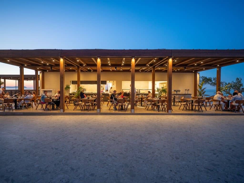 restaurants-mythos--greek-restaurant