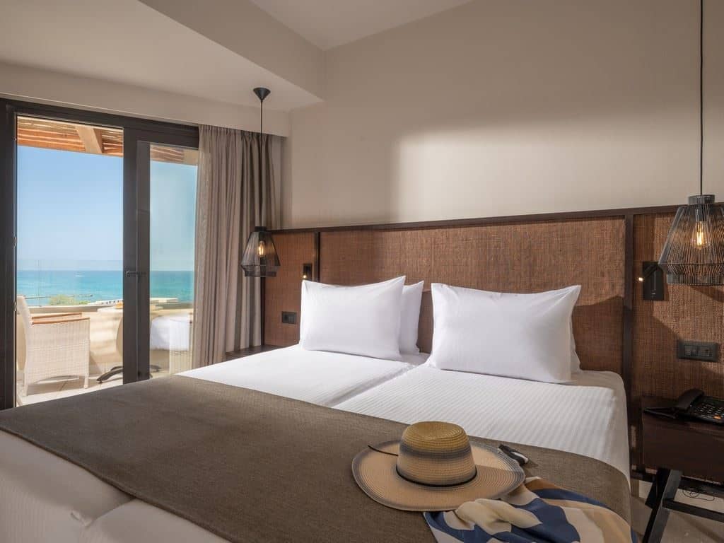 rooms-room-standard-double-sea-view