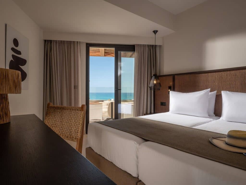 rooms-room-standard-double-sea-view