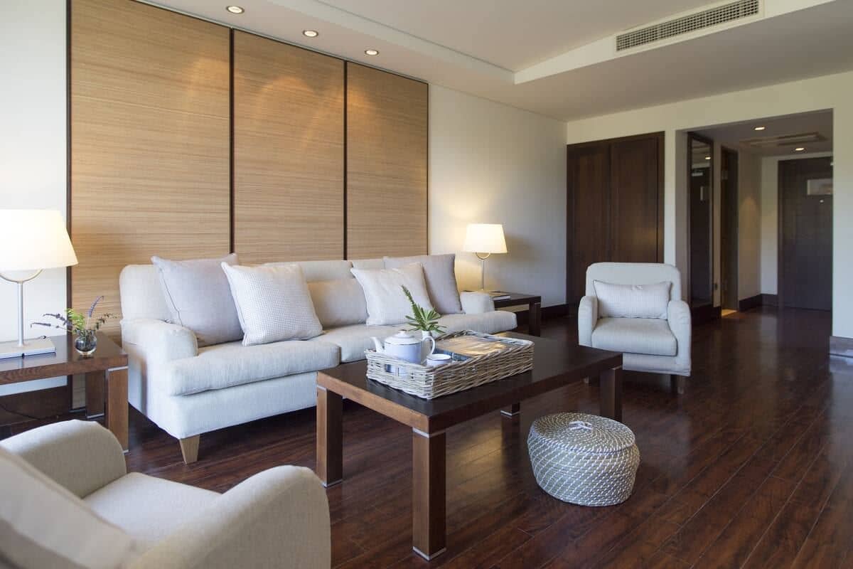rooms-twobedroom-grand-suite-sea-or-marina-view