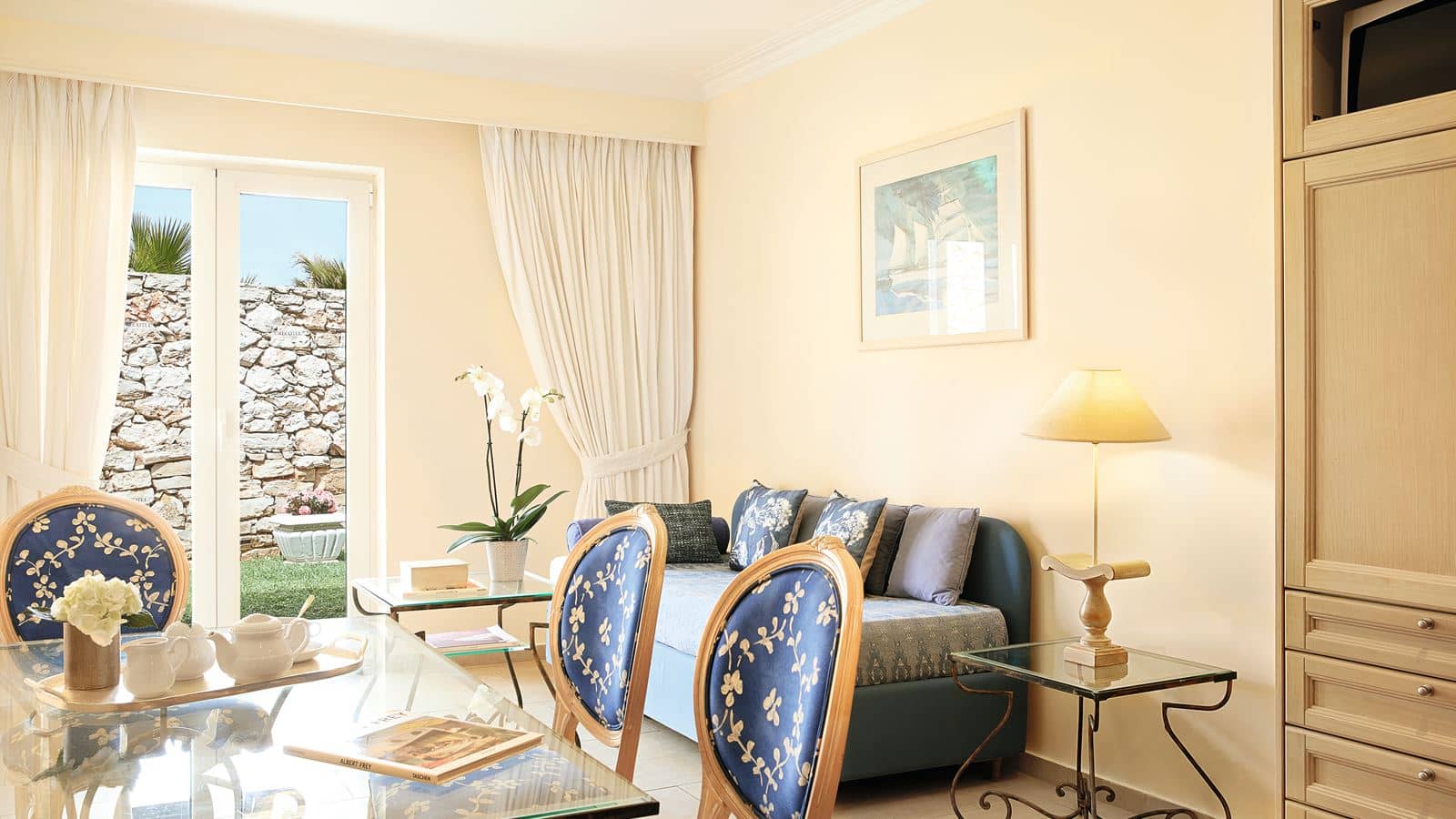 rooms-casa-marina-family-bungalow-suite-pool--garden-view