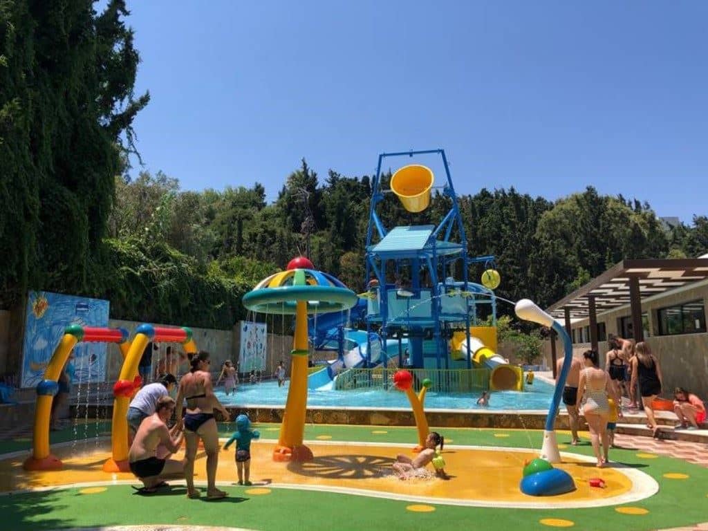 water-park-water-park