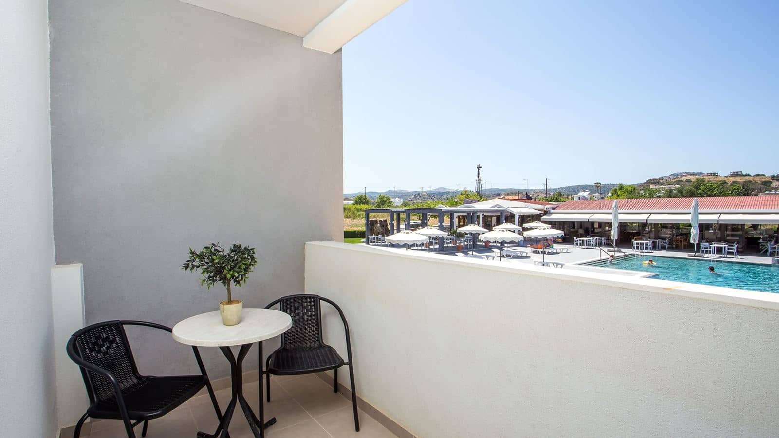 rooms-double-room	with-balcony