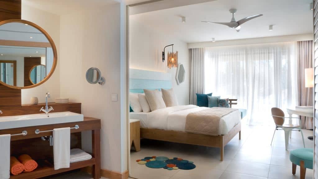 rooms-deluxe-beach-front
