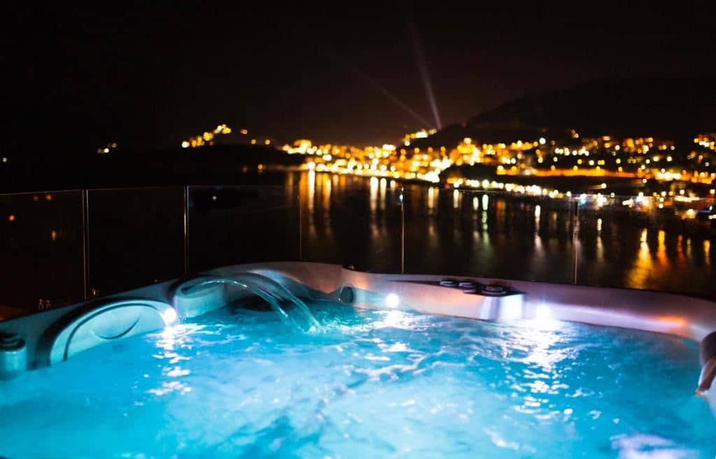 pools-pools