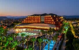 DELPHIN DELUXE RESORT