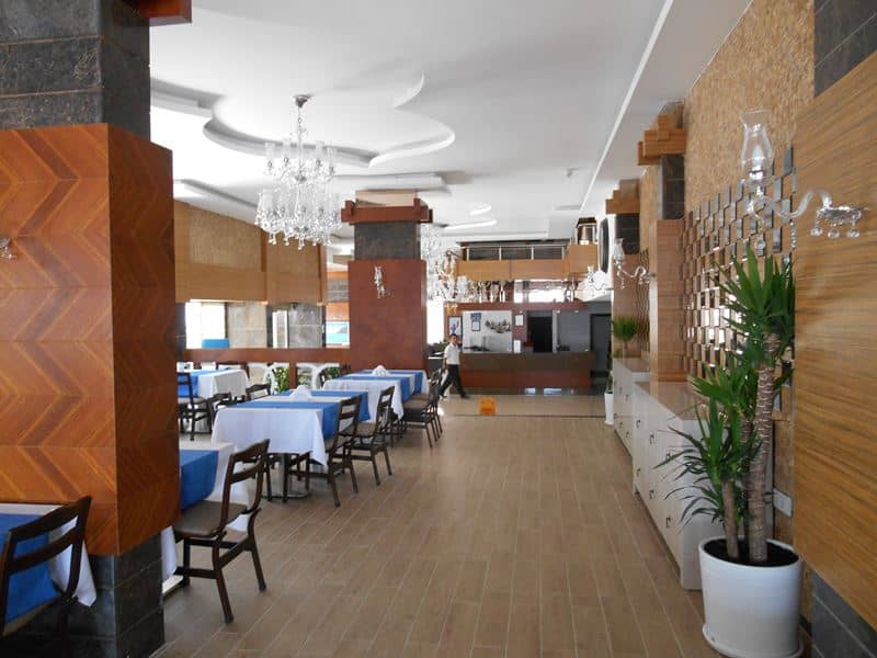 PARADOR BEACH HOTEL - General