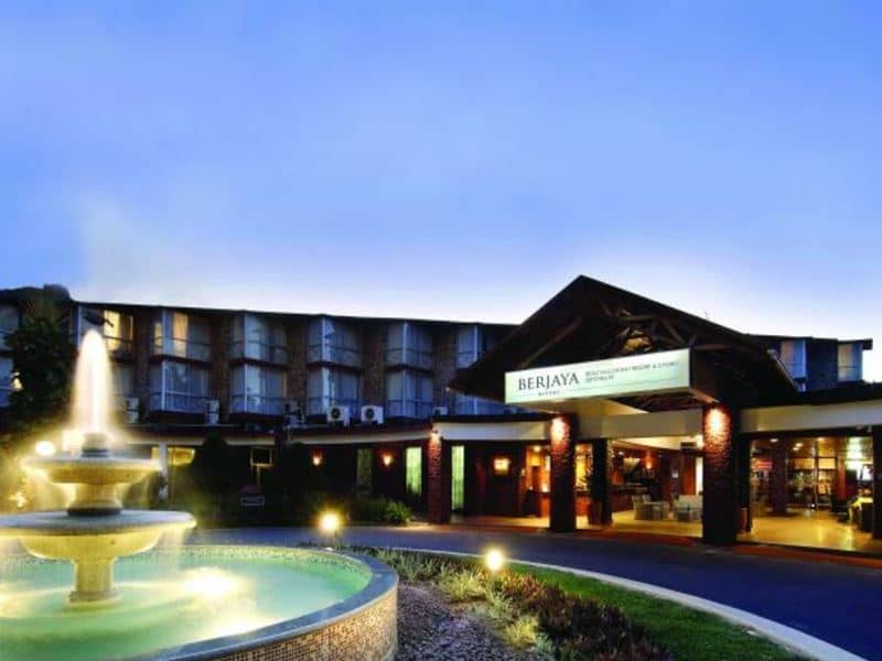 BERJAYA BEAU VALLON BAY RESORT & CASINO - General