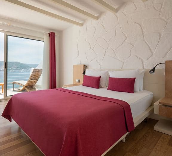 Standard Double or Twin Room Seaview With Balcony Kambariai