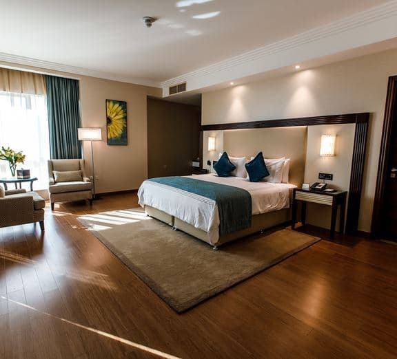 Deluxe Suite City View Kambariai